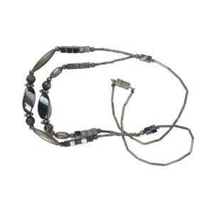 Silverstone Necklace Hematite stone Beaded 18 inch Vintage Multi- Strand Jewelry